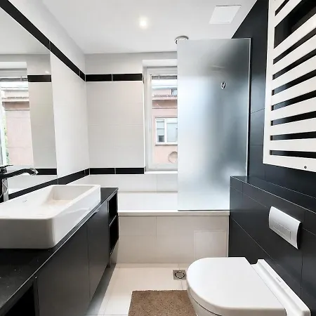 Luxury 2br With Sauna, Work Station, Center * Tallin