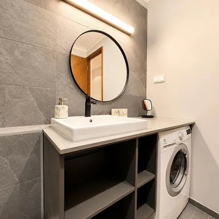 Luxury 2br With Sauna, Work Station, Center * Tallin